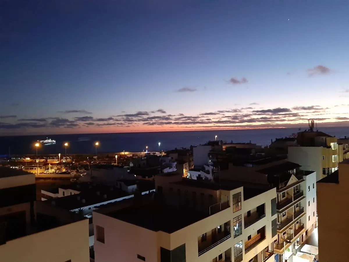 Апартаменты Los Cristianos Luxury Sea View Арона